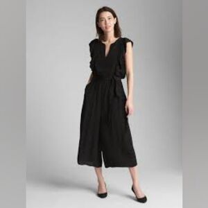 Gap ruffle sleeve black jumpsuit